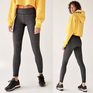 TNA Aritzia Dark Gray Herringbone Equator Leggings